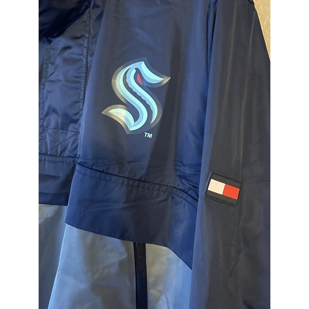 Men's 2XL NWT Seattle Kraken Tommy Hilfiger Anorak‎ Quarter-Zip Hoodie Jacket